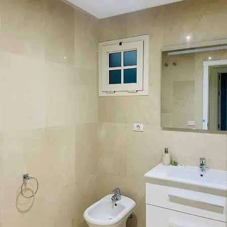 With Large Terrace In Terrazas Del Duque 公寓 阿德耶