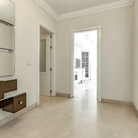 With Large Terrace In Terrazas Del Duque *