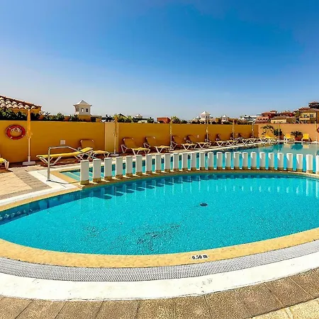 Apartment With Large Terrace In Terrazas Del Duque Costa Adeje (Tenerife)