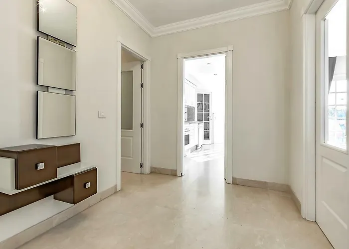 With Large Terrace In Terrazas Del Duque *