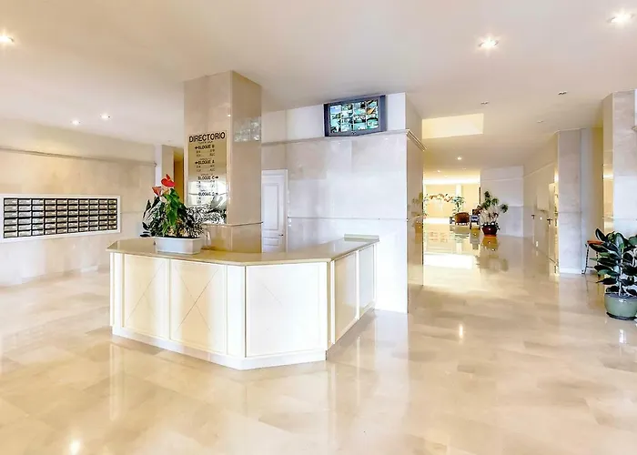 With Large Terrace In Terrazas Del Duque *